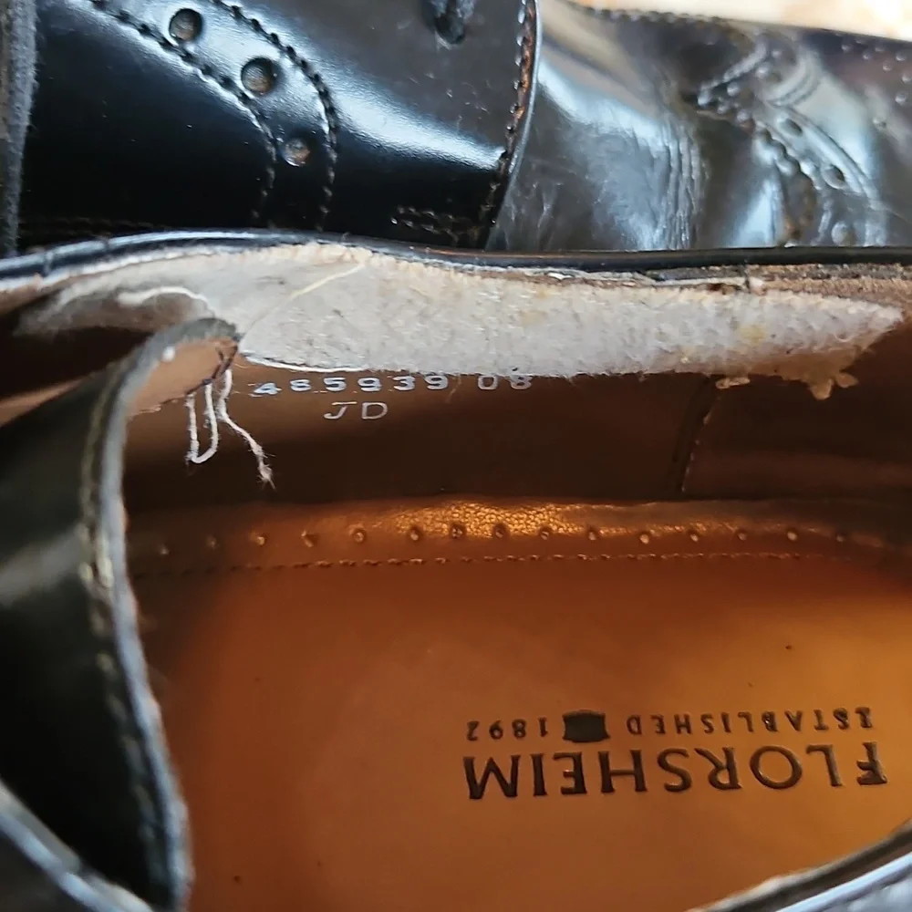 Florsheim Black Leather Wingtip Oxford Shoes - Size 9.5